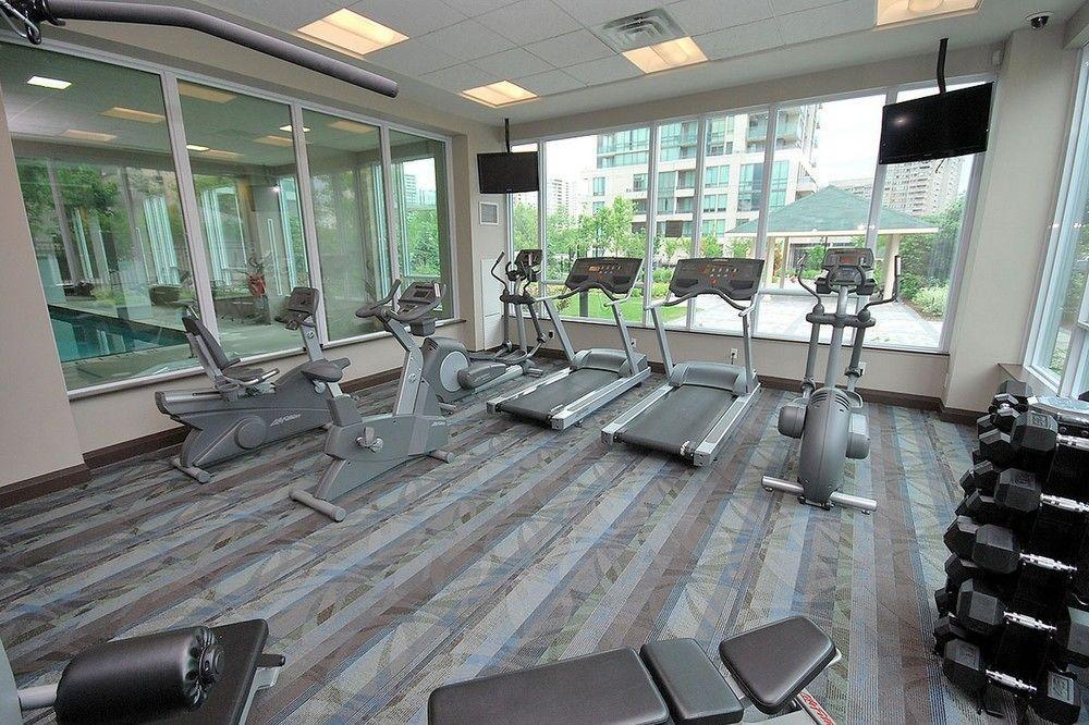 מיסיסאוגה Maplewood Furnished Suites מראה חיצוני תמונה